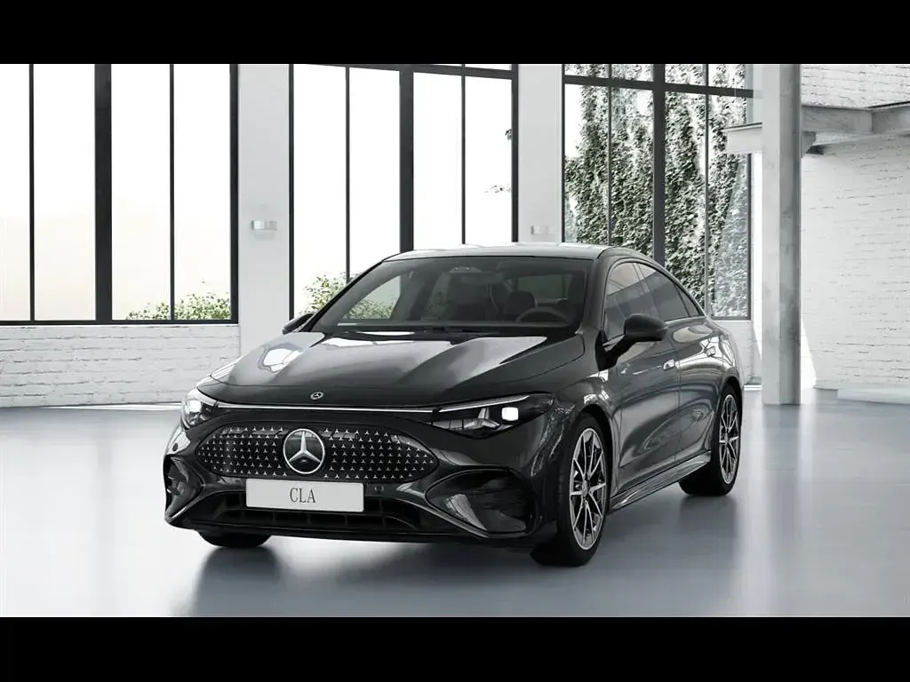 Usado Mercedes CLA 250+ 200 kW (272 CV) 2025 Negro cosmos Berlina