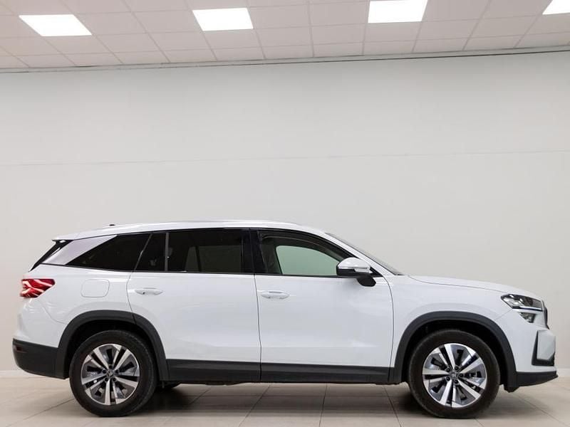 Usado Skoda Kodiaq Selection 150 CV (110 kW) 2025 Blanco SUV