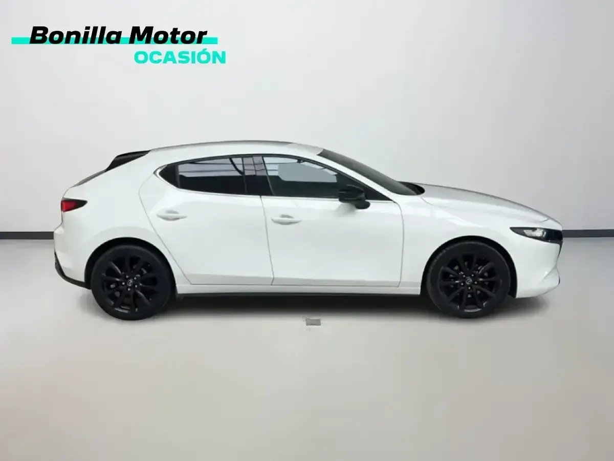 Usado Mazda 3 Homura-Line 122 CV (89 kW) 2023 Blanco Berlina