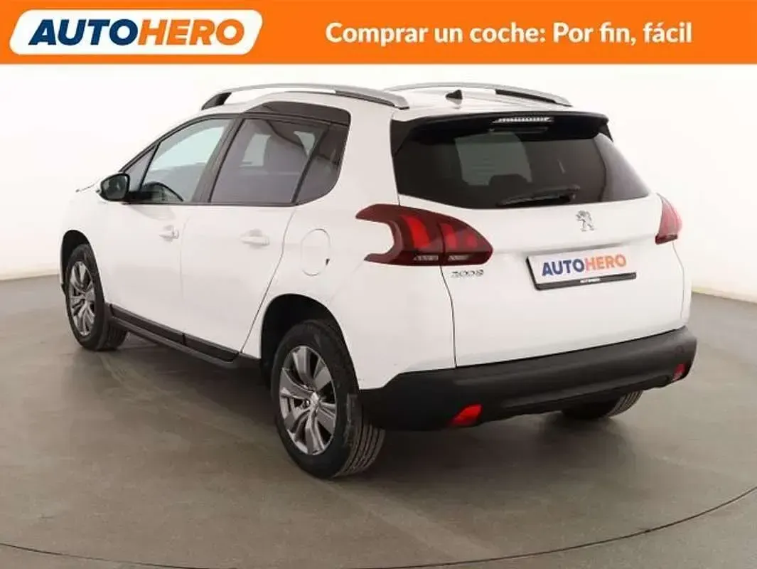 Usado Peugeot 2008 Style 99 CV (72 kW) 2019 Blanco SUV
