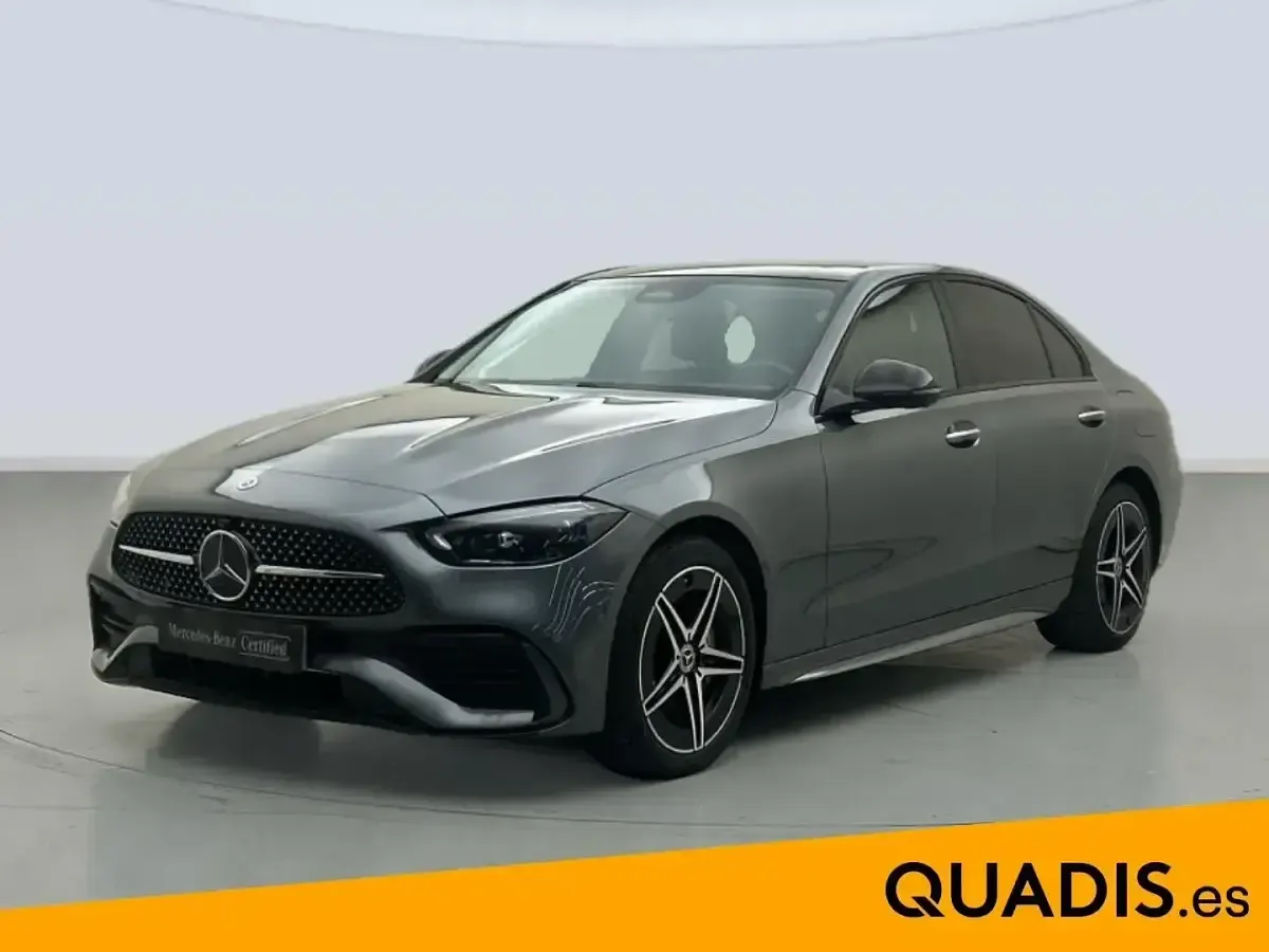 Usado Mercedes C300e AMG line 313 CV (230 kW) 2024 Berlina