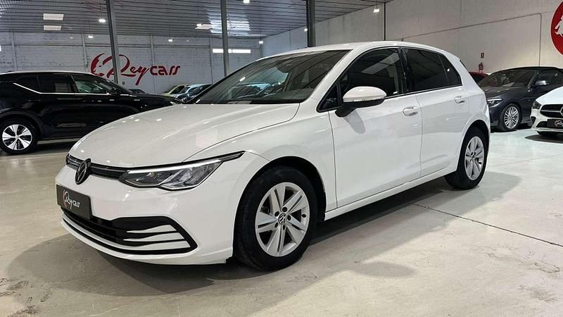 Usado VW Golf VIII Life 110 CV (80 kW) 2022 Blanco Utilitario