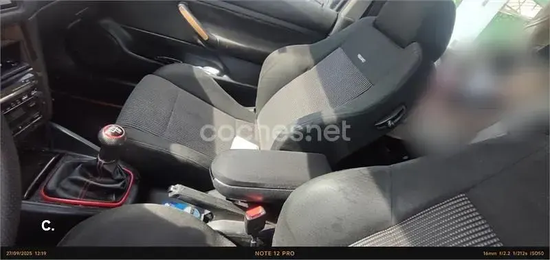 Usado VW Golf IV GTI 150 CV (110 kW) 2000 Negro Berlina