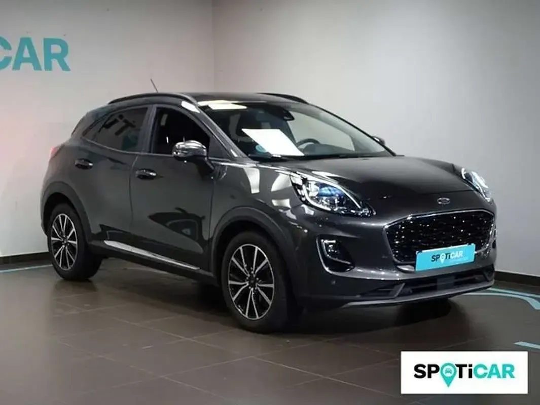 Usado Ford Puma Titanium 125 CV (91 kW) 2024 Gris SUV