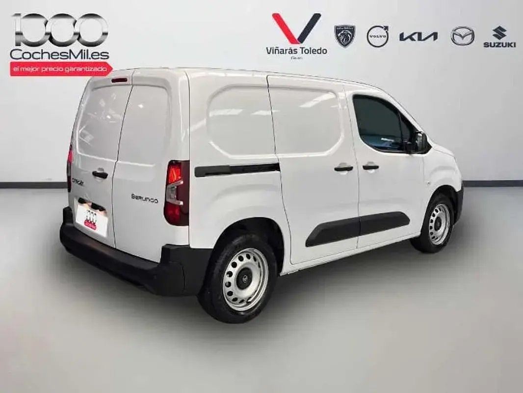 Usado Citroën Berlingo 102 CV (75 kW) 2024 Blanco Monovolumen