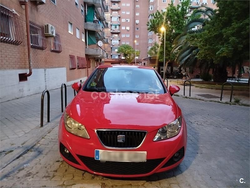 Usado Seat Ibiza SC Sport 105 CV (77 kW) 2010 Rojo Utilitario