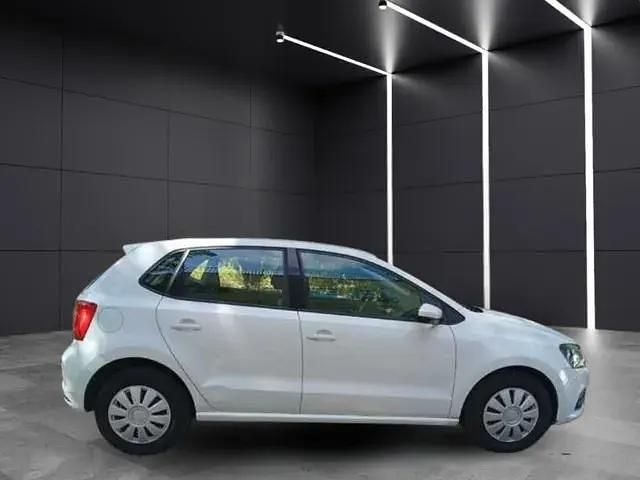 Begagnad VW Polo Edition 75 HK (55 kW) 2017 Vit Sedan
