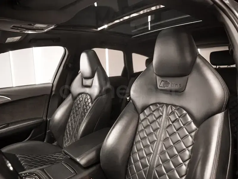 Usado Audi A6 Competition 326 CV (239 kW) 2016 Gris / plata Familiar