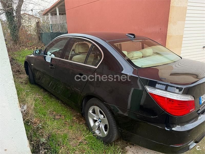 Usado BMW 520 177 CV (130 kW) 2009 Negro Berlina