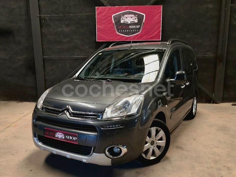 Gris / plata Usado 2015 Citroën Berlingo Seduction Monovolumen | 9450 € (Precio justo) - Imagen 1/4