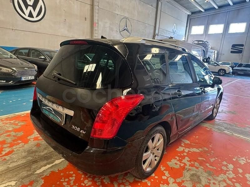 Usado Peugeot 308 Premium 110 CV (80 kW) 2008 Negro Berlina