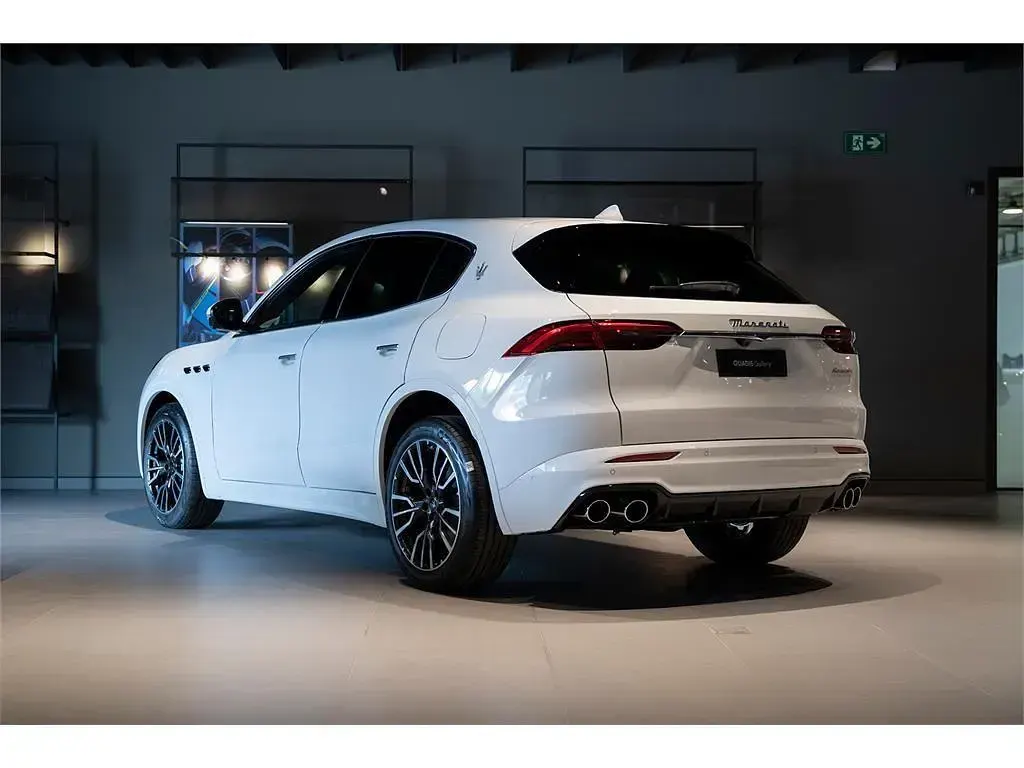 Nuevo Maserati Grecale 300 CV (220 kW) 2026 Blanco SUV