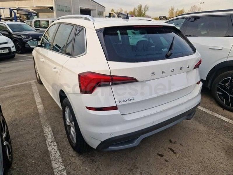 Usado Skoda Kamiq Ambition 150 CV (110 kW) 2022 Blanco SUV