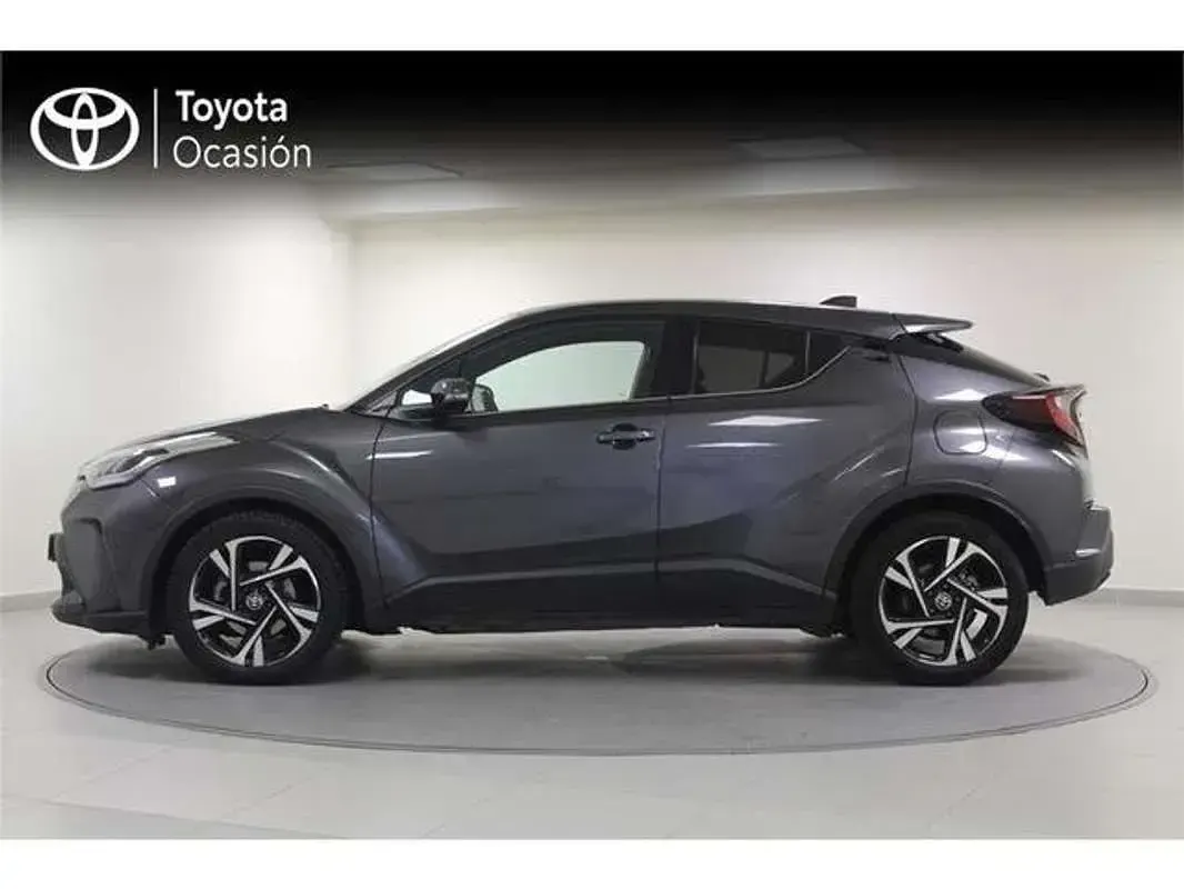 Usado Toyota C-HR Advance 122 CV (89 kW) 2022 Gris SUV