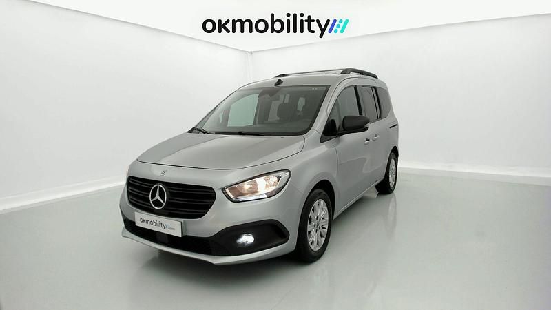 Usado Mercedes Citan 110 95 CV (69 kW) 2022 Plata helvin Familiar