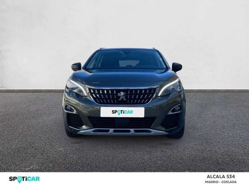 Usado Peugeot 3008 Allure 131 CV (96 kW) 2019 Gris SUV