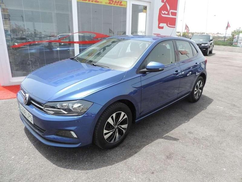Usado VW Polo Advance 95 CV (69 kW) 2021 Azul Utilitario