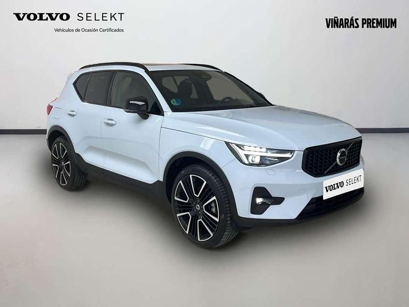 Usado Volvo XC40 Ultra 197 CV (144 kW) 2024 Azul SUV