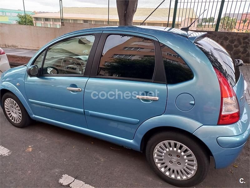 Usado Citroën C3 90 CV (66 kW) 2007 Azul Berlina