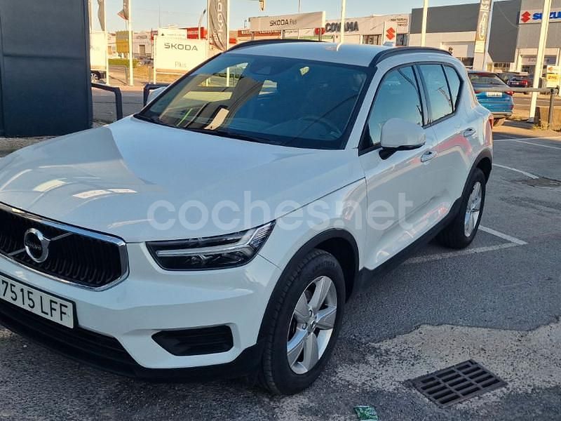 Blanco Usado 2020 Volvo XC40 Business Edition SUV | 21.000 € (Precio justo) - Imagen 1/4