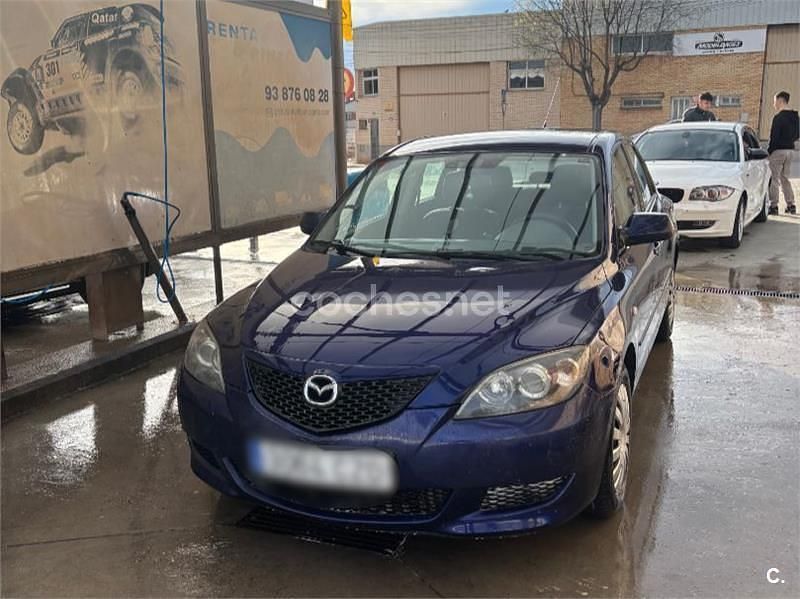 Usado Mazda 3 Active 110 CV (80 kW) 2004 Azul Berlina