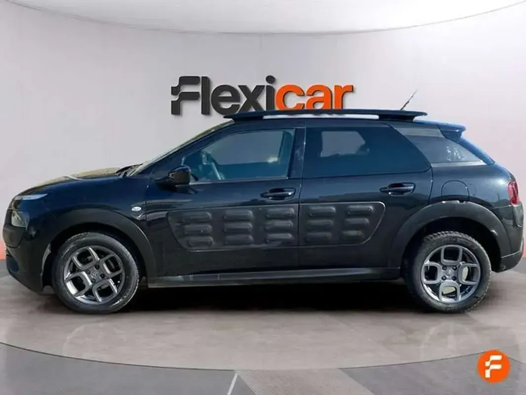 Usado Citroën C4 Feel 101 CV (74 kW) 2017 Negro Berlina