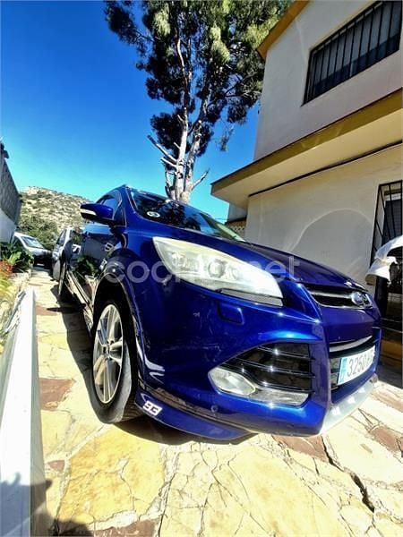 Usado Ford Kuga Titanium S 163 CV (119 kW) 2013 Azul SUV