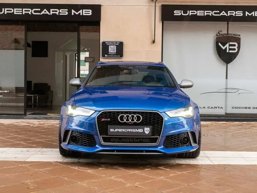 Usado Audi RS6 Performance 605 CV (444 kW) 2017 Azul Familiar
