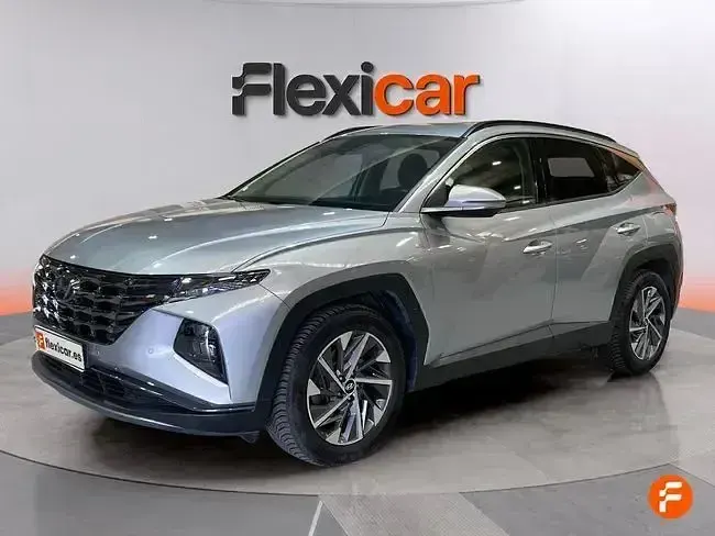 Usado Hyundai Tucson 136 CV (100 kW) 2021 Gris SUV