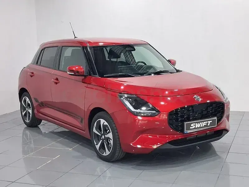 Nuevo Suzuki Swift 81 CV (59 kW) 2026 Rojo Utilitario