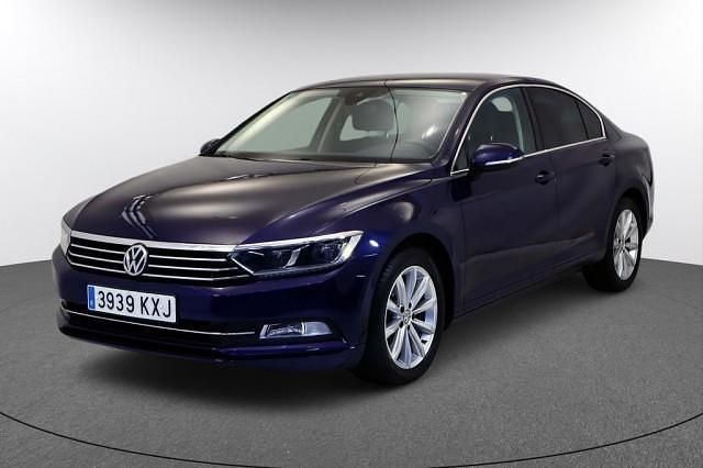 Usado 2019 VW Passat Advance Berlina | 18.990 € (Caro) - Imagen 1/4