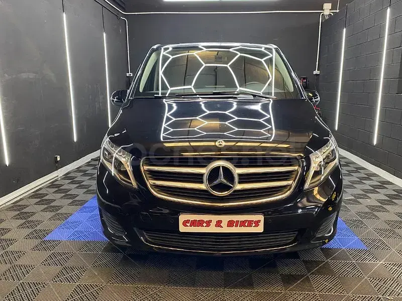 Usado Mercedes V220 163 CV (119 kW) 2019 Negro Monovolumen