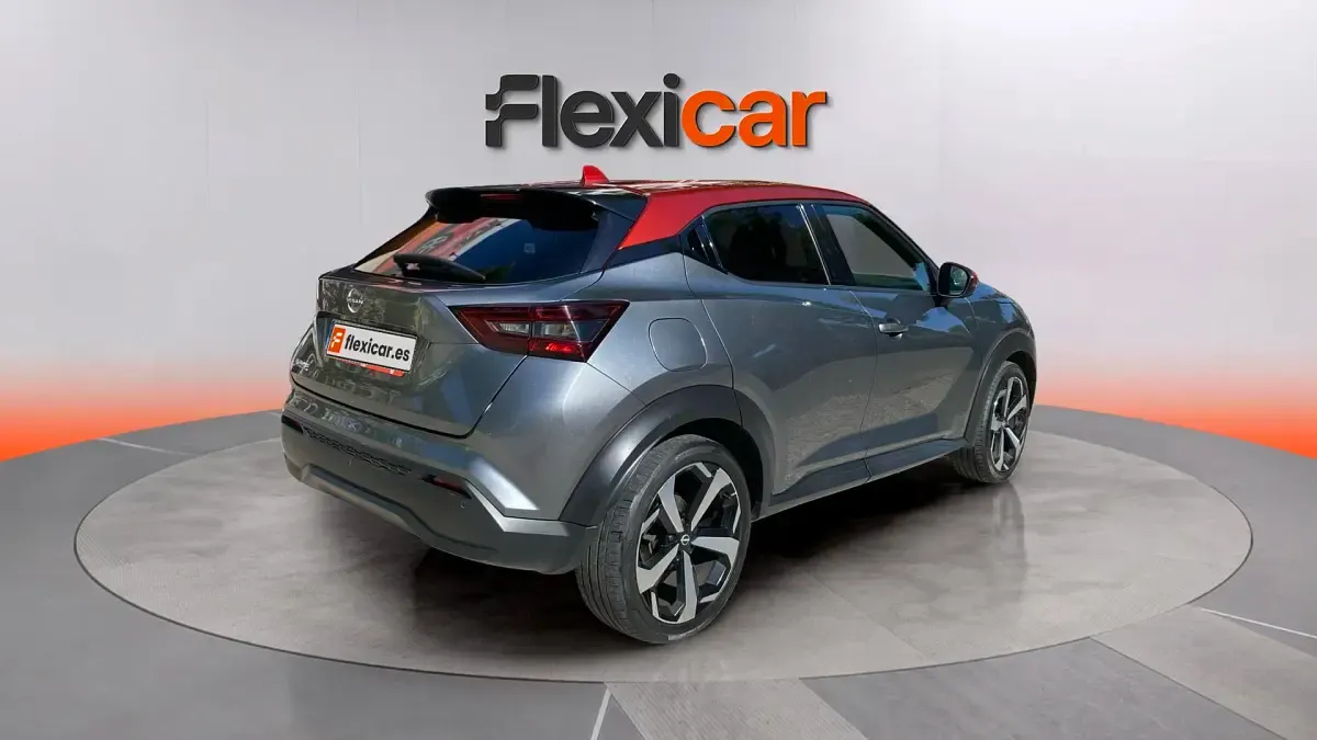 Usado Nissan Juke Tekna 114 CV (83 kW) 2023 Gris SUV