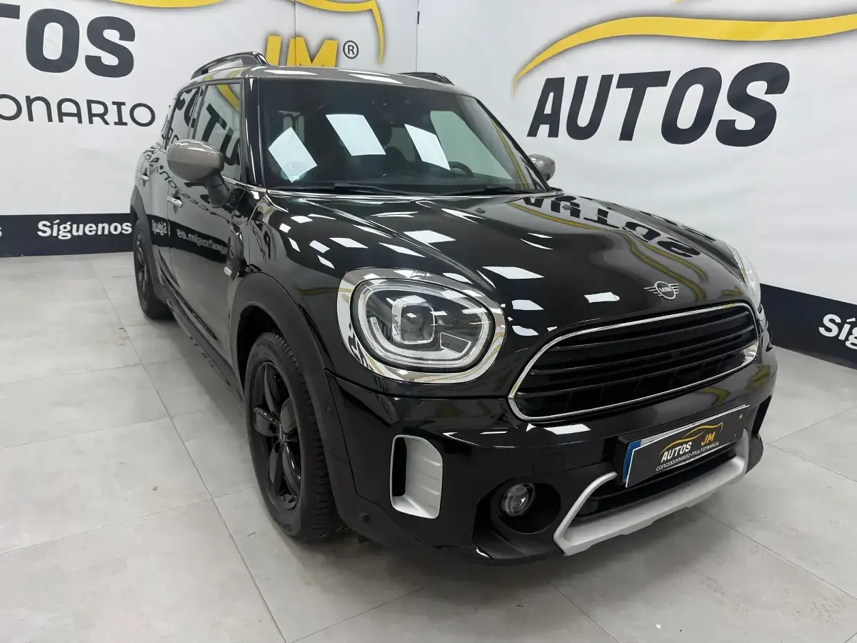Usado Mini Cooper Countryman 136 CV (100 kW) 2021 Negro SUV