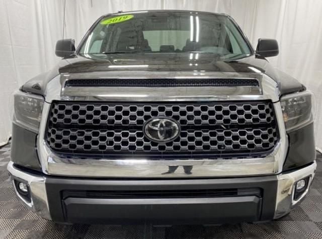 Usado Toyota Tundra SR5 381 CV (280 kW) 2018 Negro Pickup/Camioneta