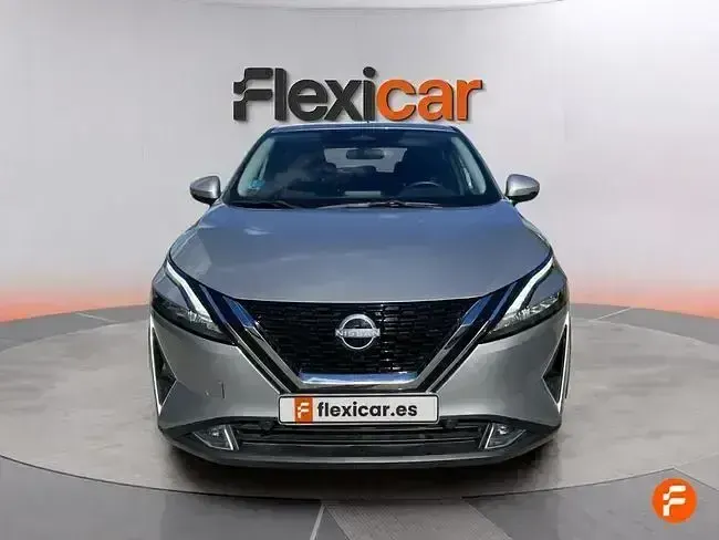 Usado Nissan Qashqai Acenta 140 CV (102 kW) 2024 Gris SUV