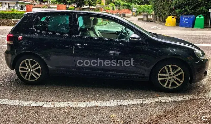 Usado VW Golf VI Sport 110 CV (80 kW) 2009 Negro Utilitario
