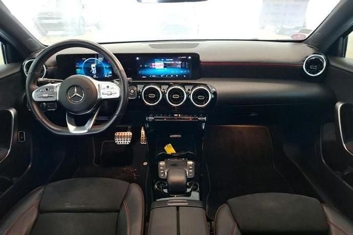 Usado Mercedes A250 217 CV (159 kW) 2021