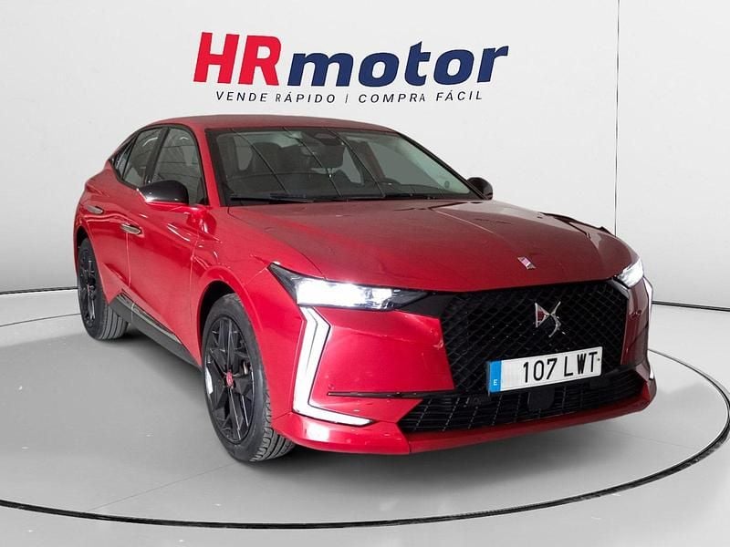 Usado DS Automobiles DS4 Performance 132 CV (97 kW) 2022 Rojo Utilitario