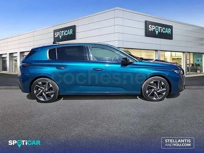 Usado Peugeot 308 Allure 130 CV (95 kW) 2024 Azul Berlina