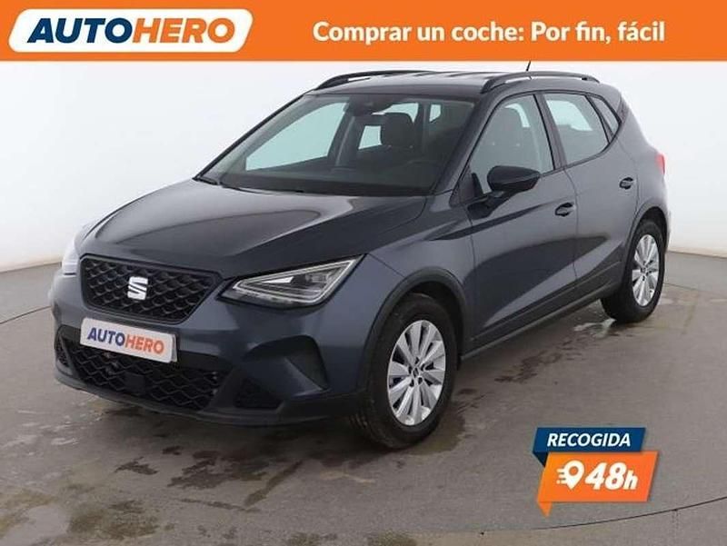 Usado Seat Arona Style 116 CV (85 kW) 2024 Gris SUV