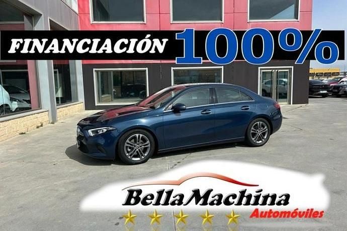 Azul Usado 2020 Mercedes A180 Berlina | 18.775 € (Precio justo) - Imagen 1/4