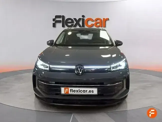 Usado VW Tiguan 150 CV (110 kW) 2024 Gris SUV