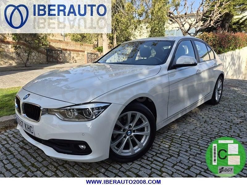 Usado BMW 318 150 CV (110 kW) 2018 Blanco Berlina