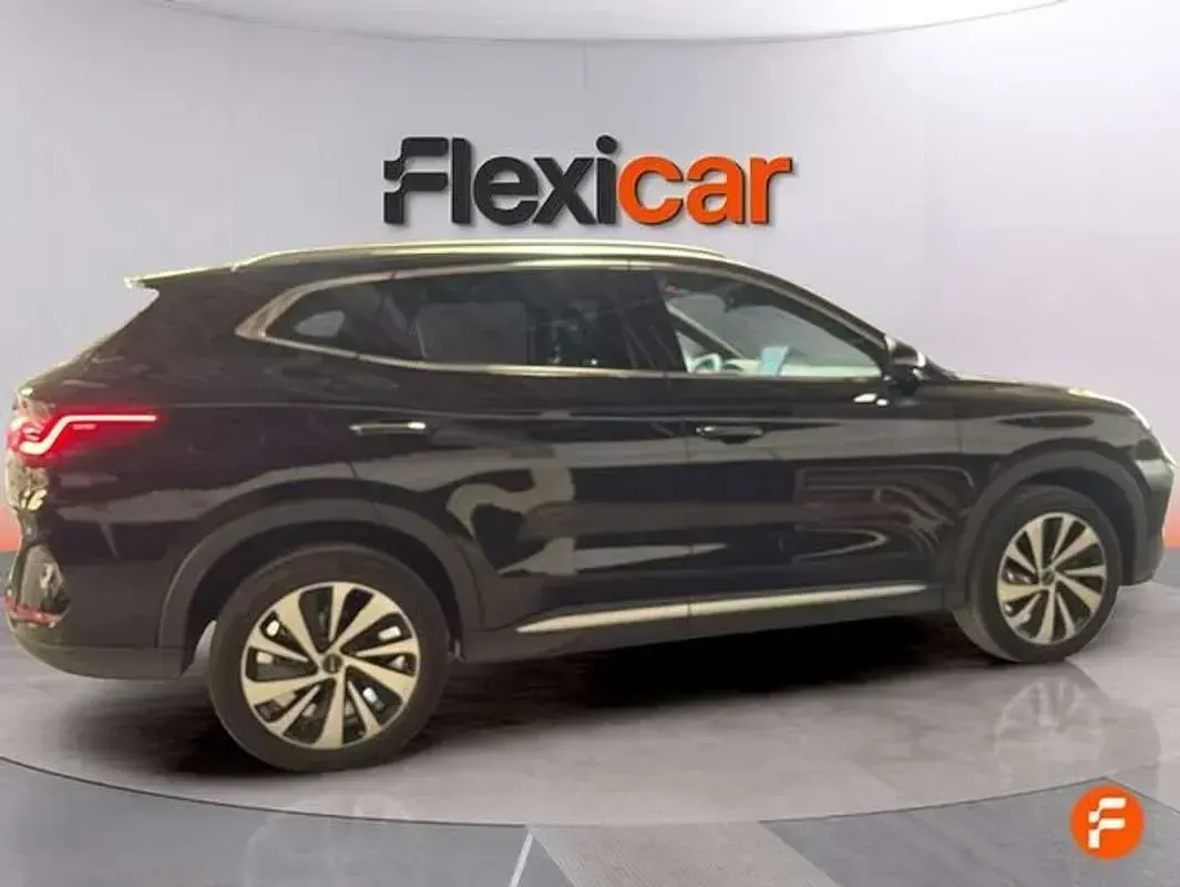 Usado BYD Seal U Design 324 CV (238 kW) 2025 Negro SUV