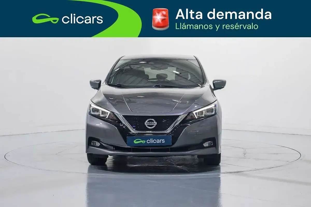 Usado Nissan Leaf N-Connecta 110 kW (150 CV) 2021 Gris Utilitario