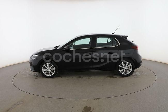 Usado Opel Corsa Elegance 102 CV (75 kW) 2022 Negro Berlina