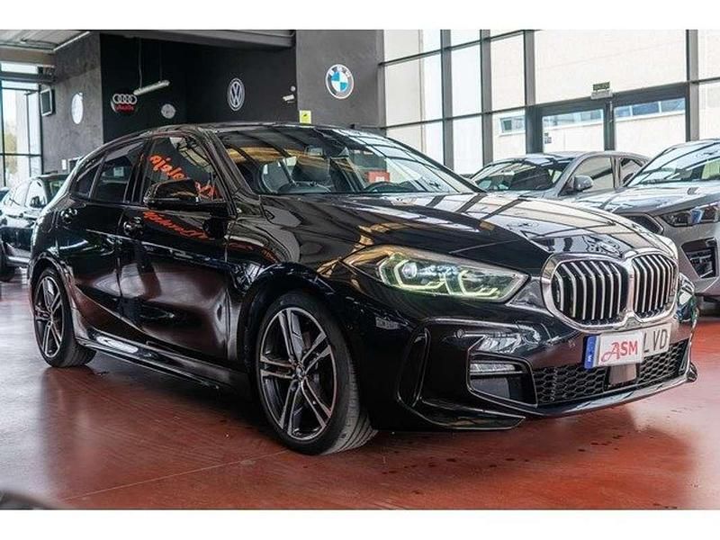 Usado BMW 118 Executive 150 CV (110 kW) 2021 Negro Utilitario