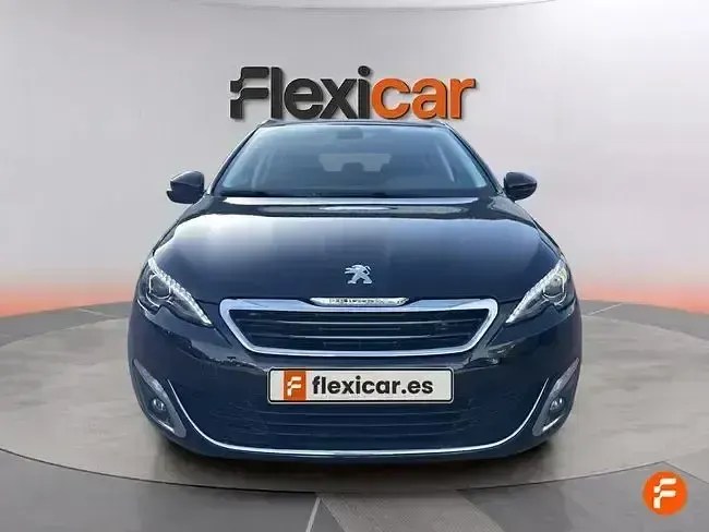 Usado Peugeot 308 SW Active 130 CV (95 kW) 2017 Negro Familiar