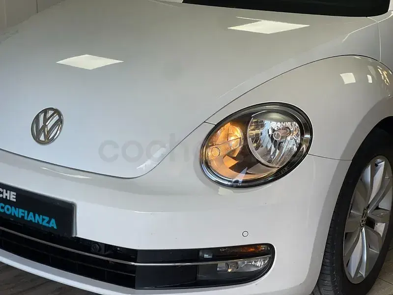 Usado VW Beetle Sport 160 CV (117 kW) 2012 Blanco Utilitario
